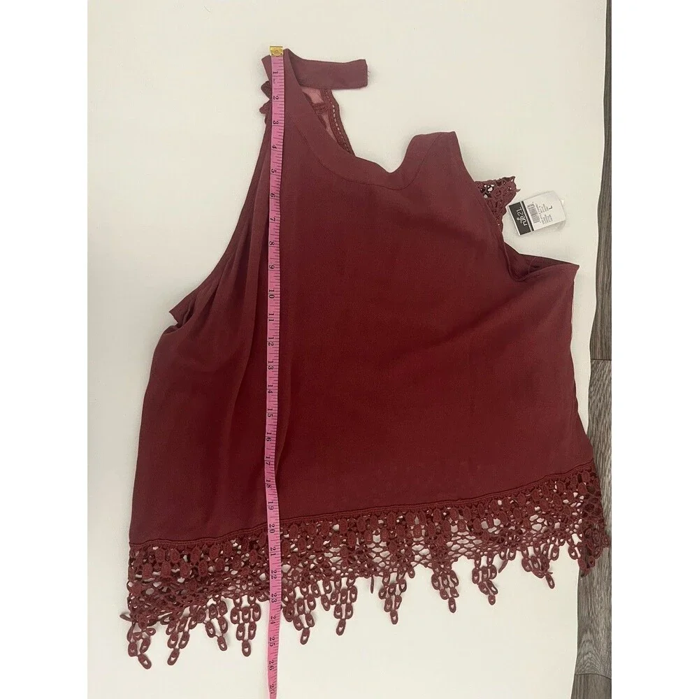 Rue 21 Women’s Top Blouse Crochet Sleeveless Halter Neck Size L Burgundy